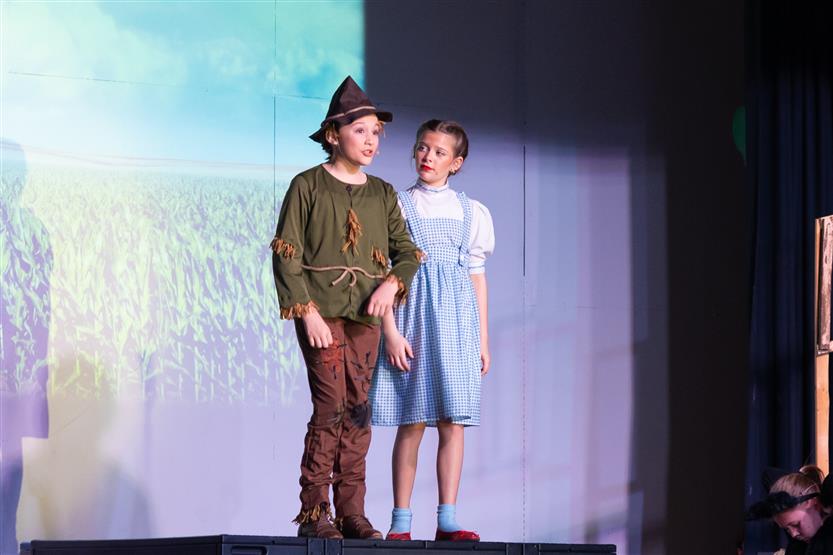 Scales Elementary students onstage